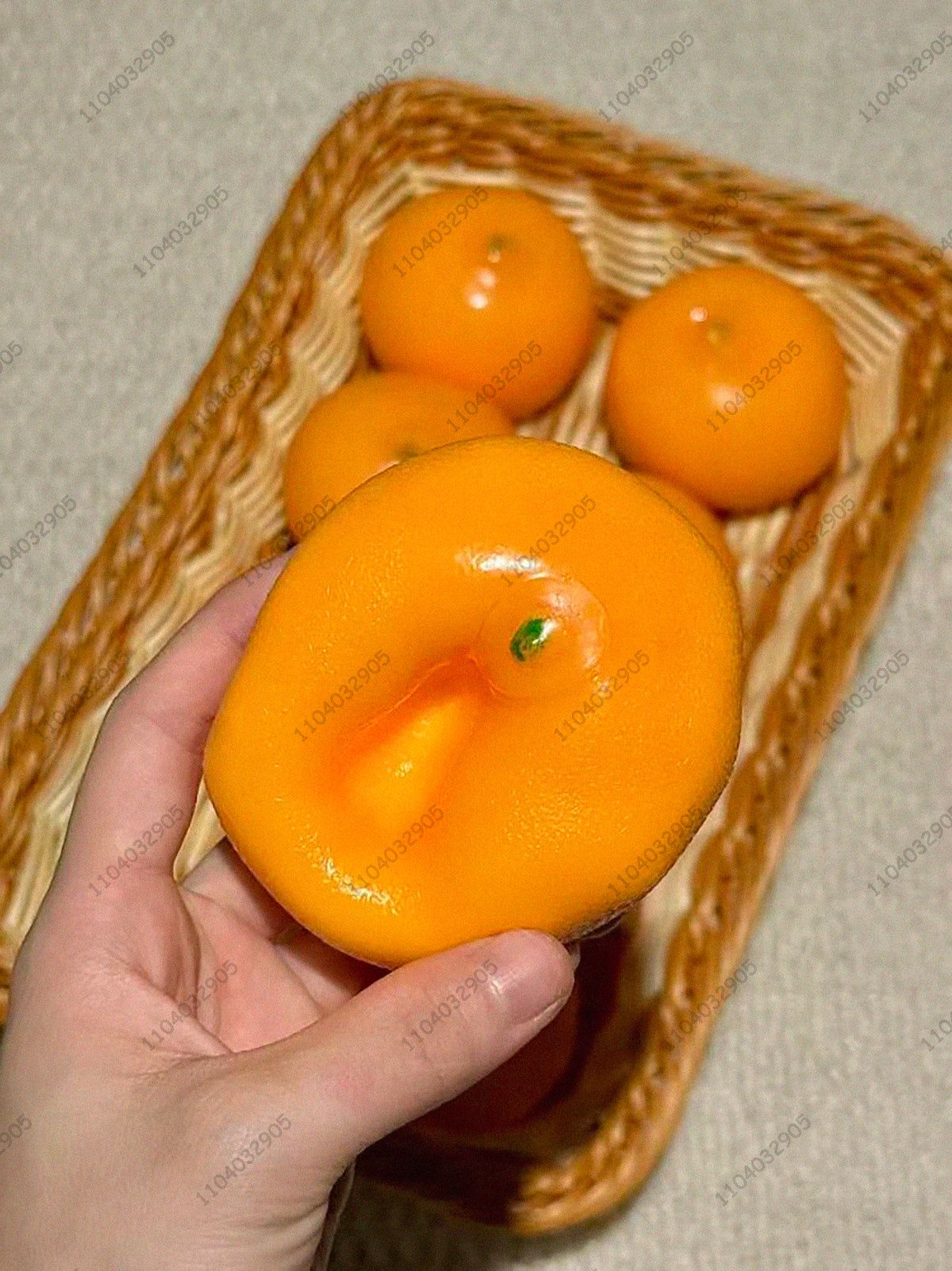 Crunchy Tofu Stress Ball – Food-Shaped ASMR Sensory Squishy Toy