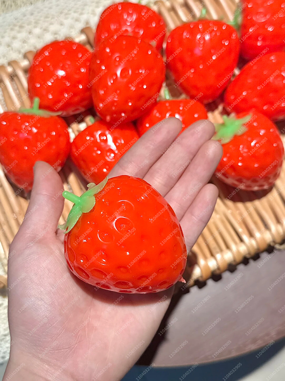 Crunchy Tofu Stress Ball – Food-Shaped ASMR Sensory Squishy Toy