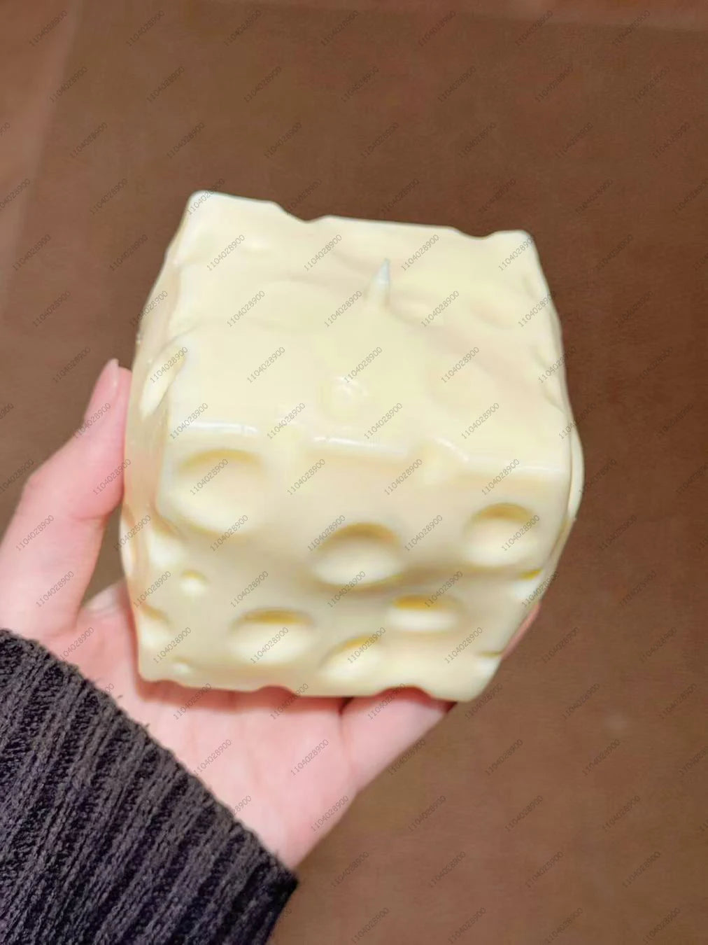 Crunchy Tofu Stress Ball – Food-Shaped ASMR Sensory Squishy Toy