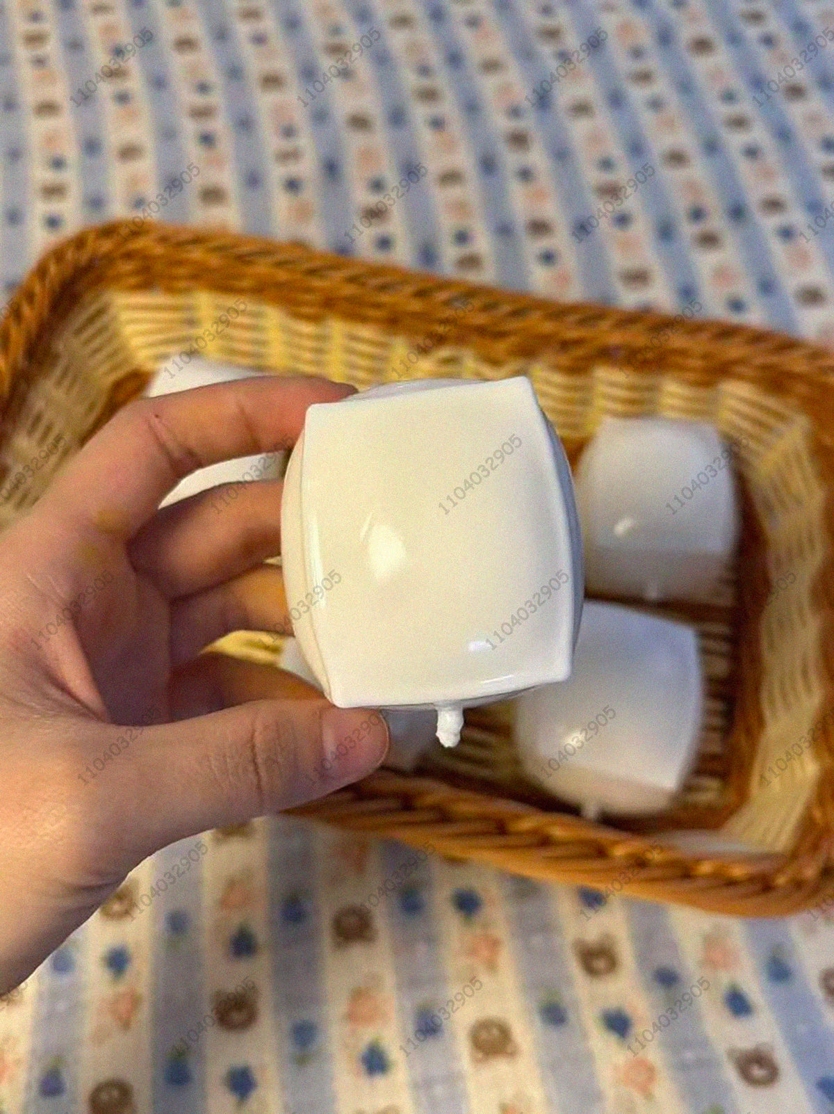 Crunchy Tofu Stress Ball – Food-Shaped ASMR Sensory Squishy Toy